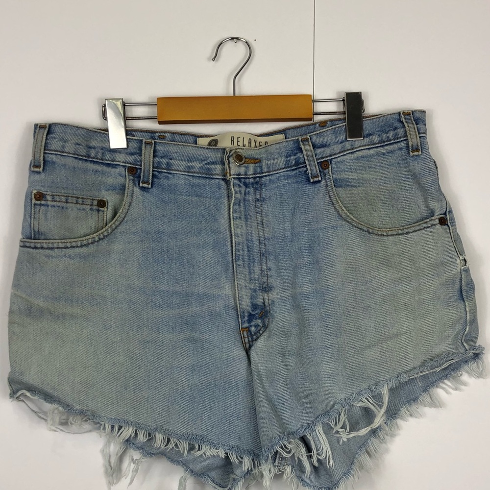 Vintage High Waisted Denim Shorts Sz 36